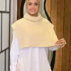 Alma Knit couleur beige porté par le mannequin, boutique CÉLÉRIA Casablanca