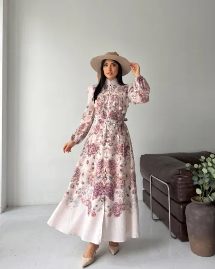 Blush Blossom Dress, robe longue fleurie, vue de face