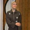 Dahlia Set couleur marron porté par le mannequin, boutique CÉLÉRIA Casablanca