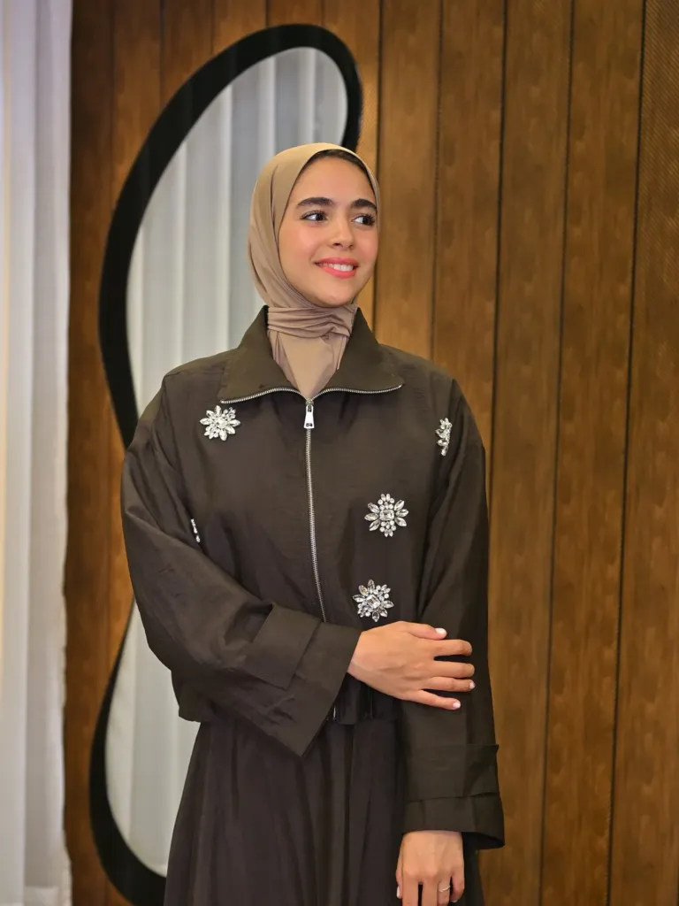 Dahlia Set marron, détail de la veste