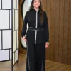 Livia Survêtement couleur noir porté par le mannequin, boutique CÉLÉRIA Casablanca